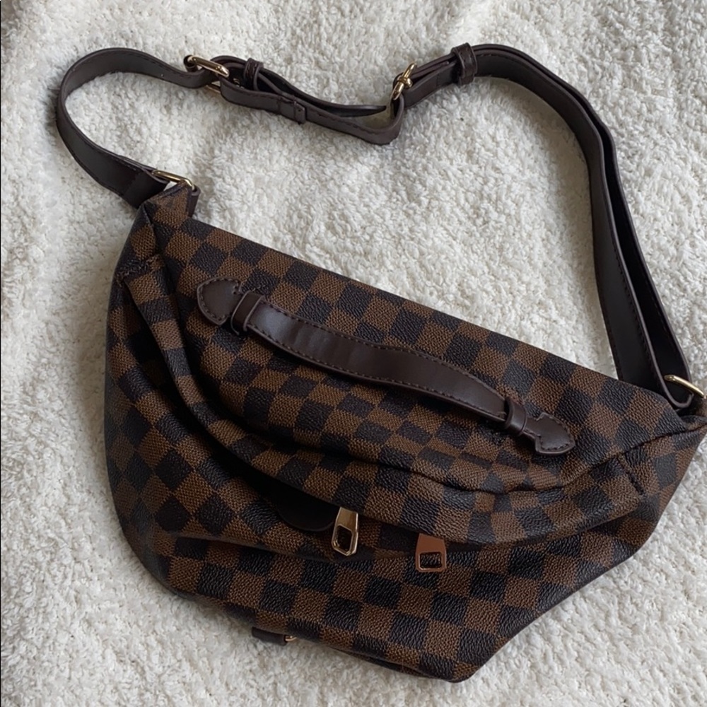 Checkered belt bag/bumbag